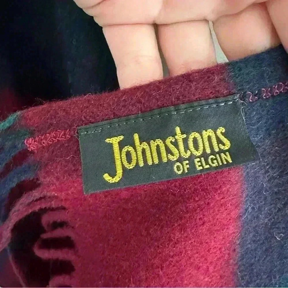 Johnstons Of Elgin Cashmere+ Wool Plaid Poncho One Size - Picture 9 of 13